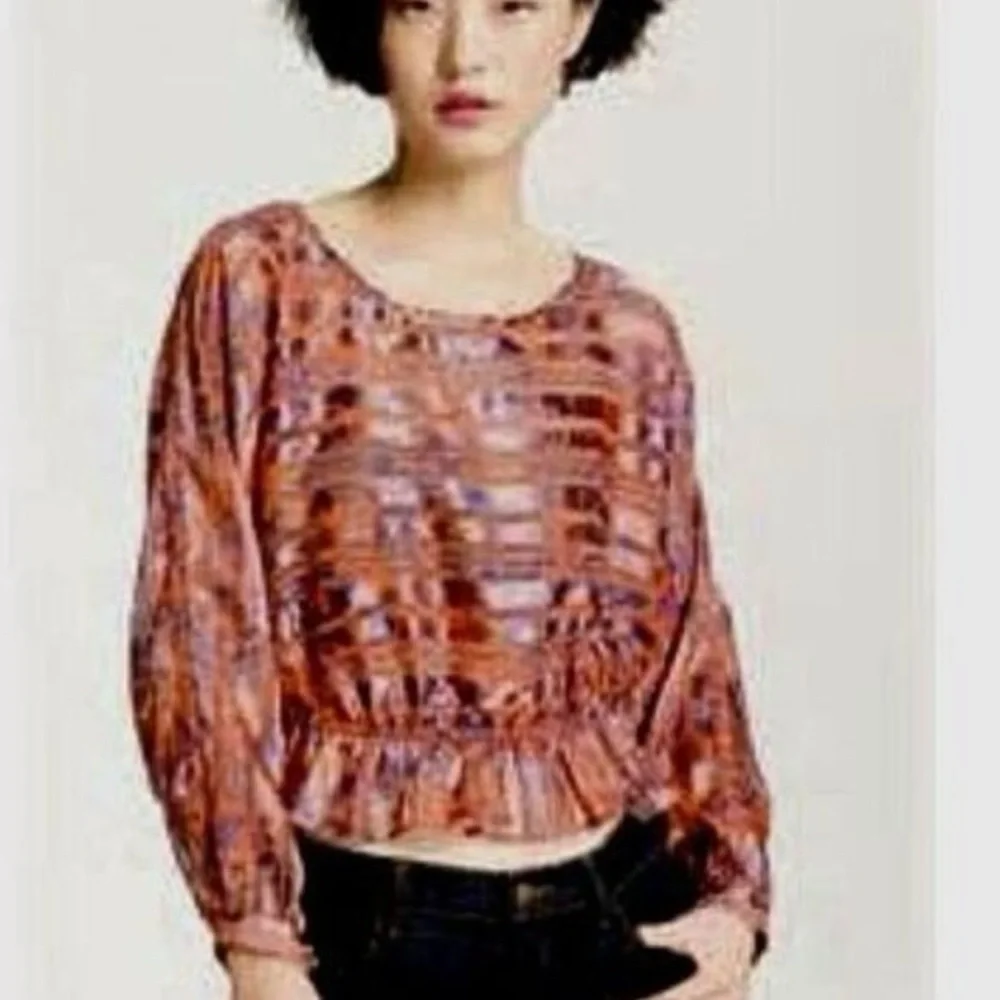 FREE‎ PEOPLE Blouse XS LAST STOP Keyhole Chinoiserie Flowers Peplum Metallic